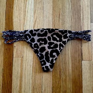 Stone fox swim bottoms